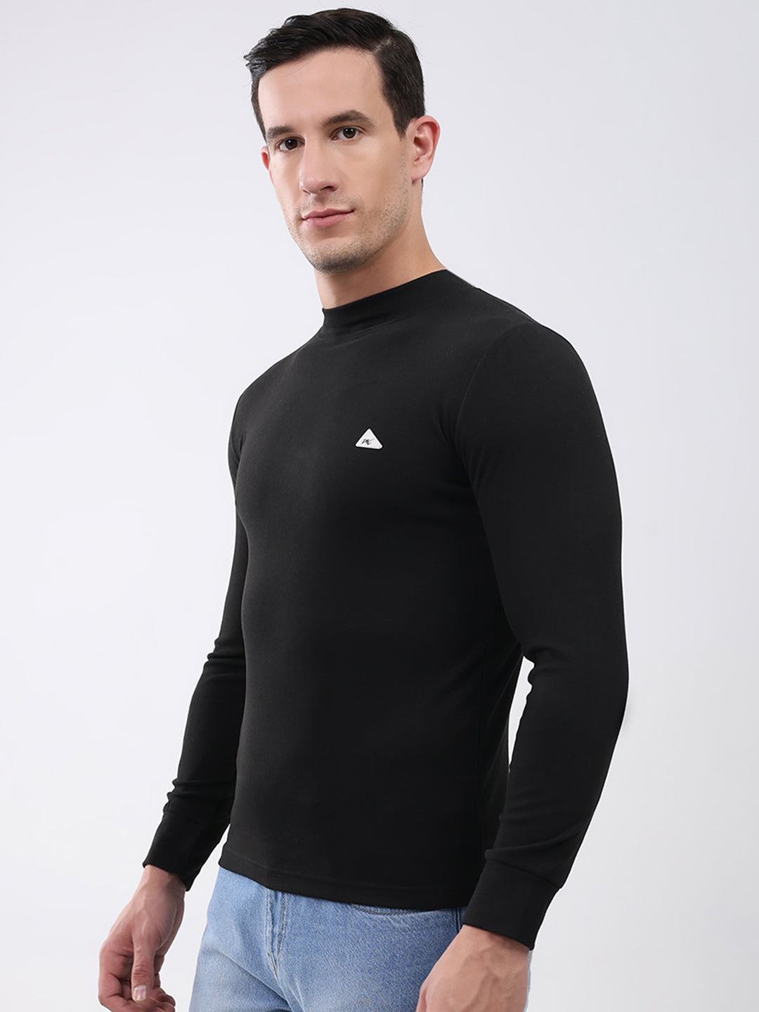 Men Black Solid Round Neck Full Sleeve Winter T-Shirt