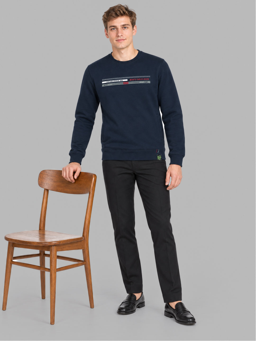 Men Navy Blue Printed Round Neck Full Sleeve Sweatshirt