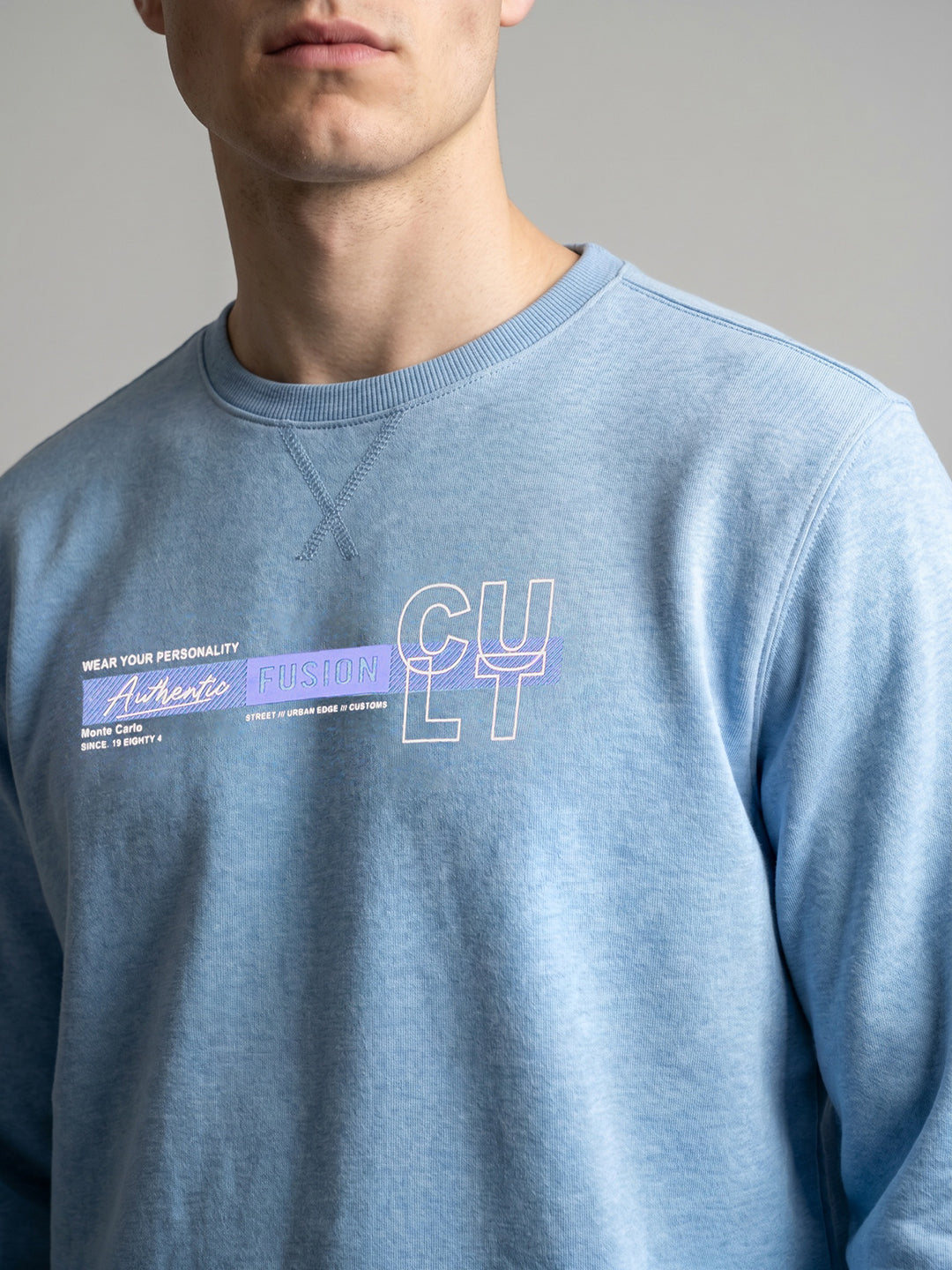 Men Sky Blue Solid Round Neck Full Sleeve Sweatshirt 2 Pc Set