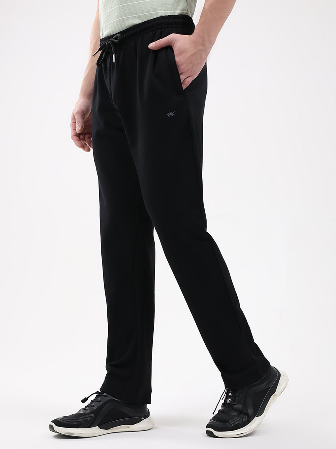 Men Black Solid Regular Fit Winter Lower