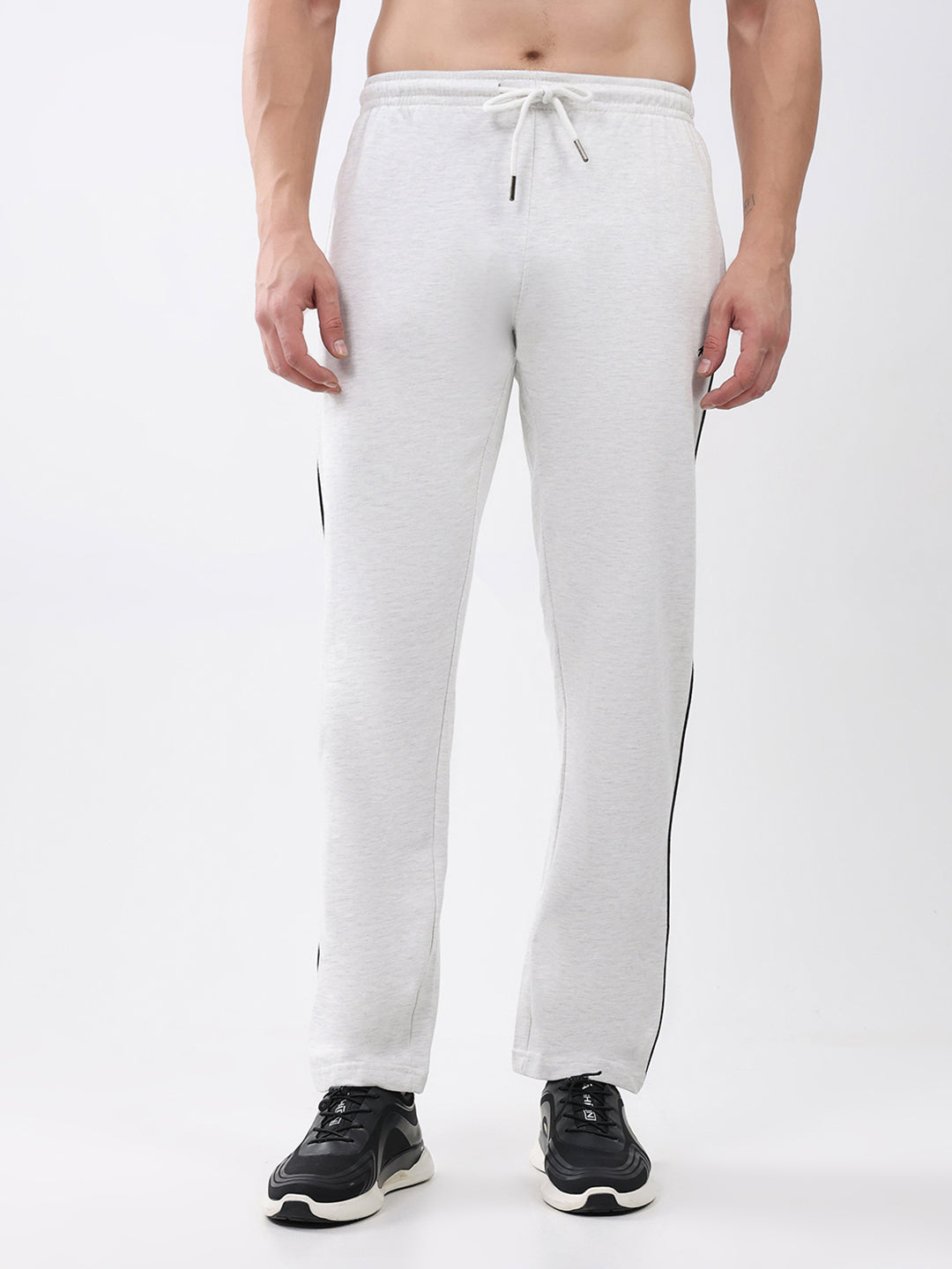 Men Off White Solid Regular Fit Winter Lower