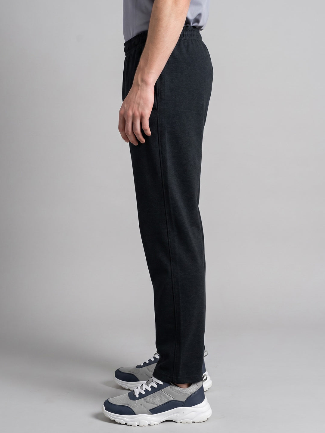 Men Charcoal Solid Regular Fit Winter Lower