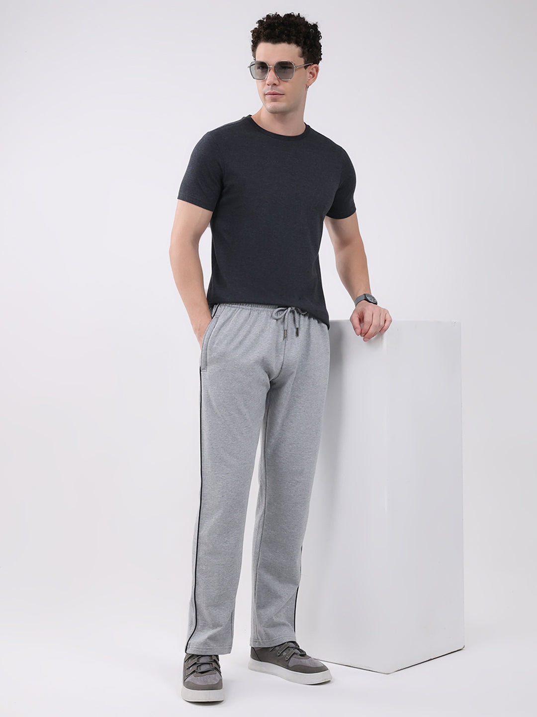 Men Grey Solid Regular Fit Winter Lower