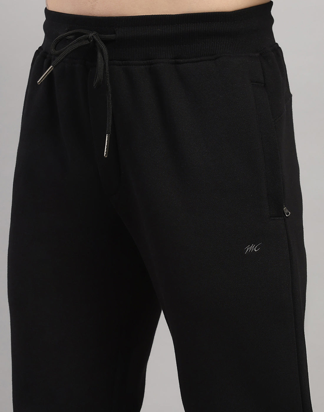 Men Black Solid Regular Fit Winter Lower