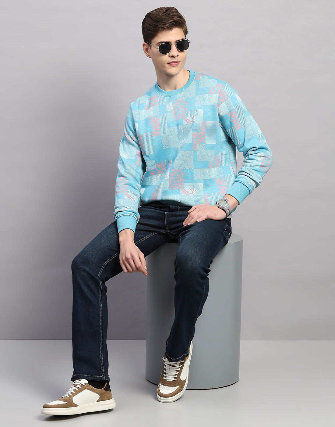 Men Sky Blue Printed Round Neck Full Sleeve Sweatshirt