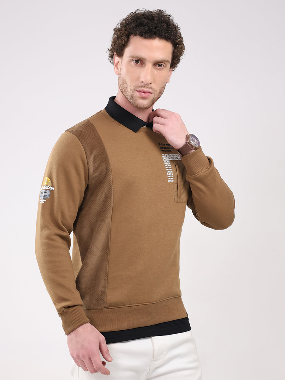 Men Camel Brown Printed Round Neck Full Sleeve Sweatshirt