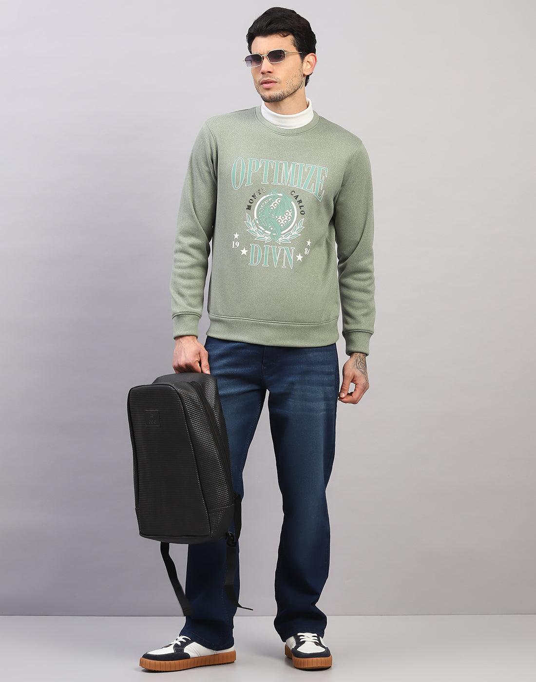 Men Green Printed Round Neck Full Sleeve Sweatshirt