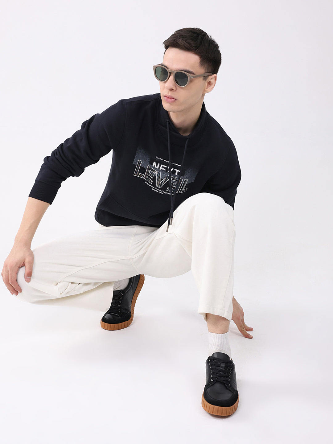 Men Navy Blue Printed Mock Neck Full Sleeve Sweatshirt