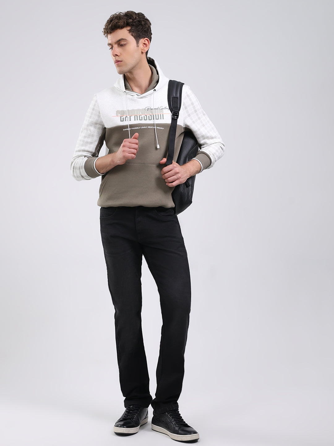 Men Olive Solid Hooded Full Sleeve Sweatshirt