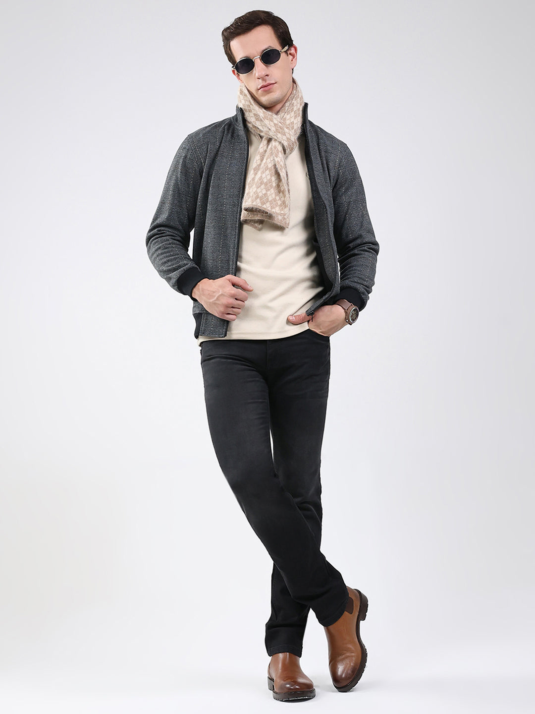 Men Black Solid Band Neck Full Sleeve Sweatshirt