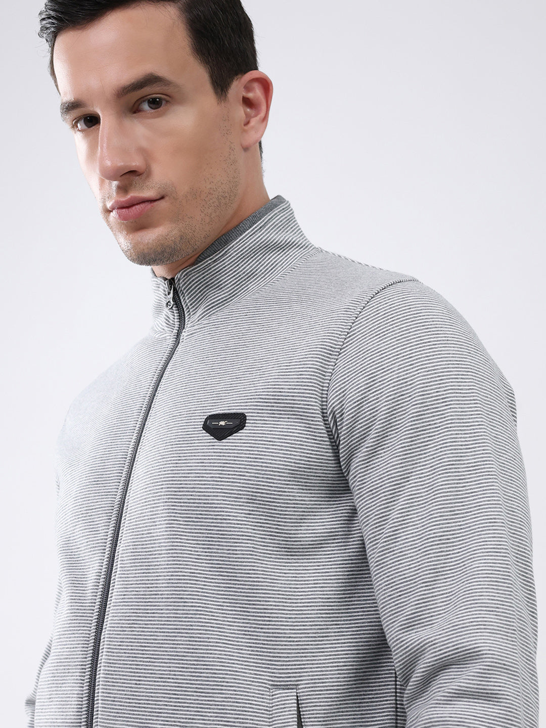 Men Grey Solid Mock Neck Full Sleeve Sweatshirt