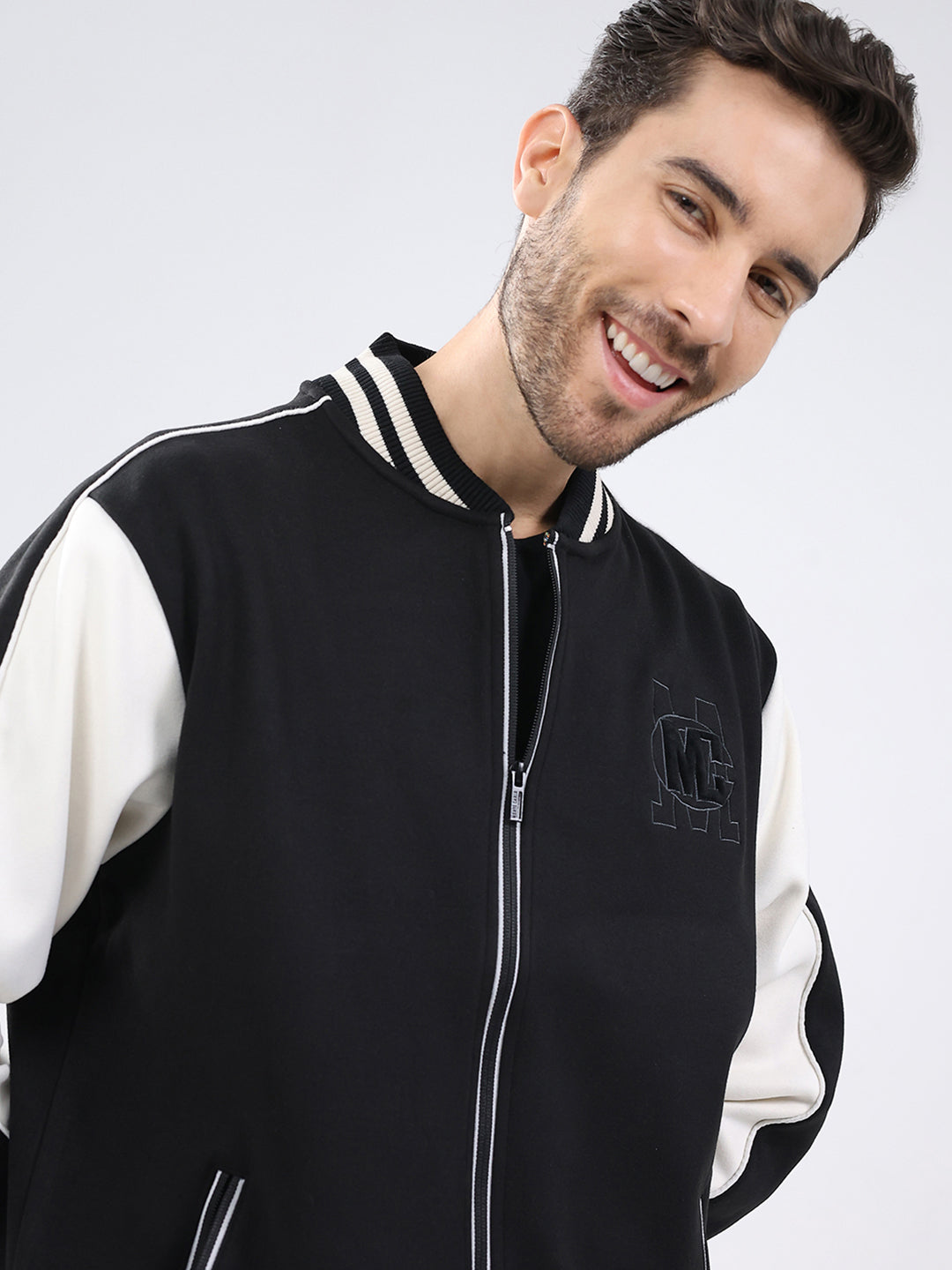 Men Black Self Design Round Neck Full Sleeve Sweatshirt