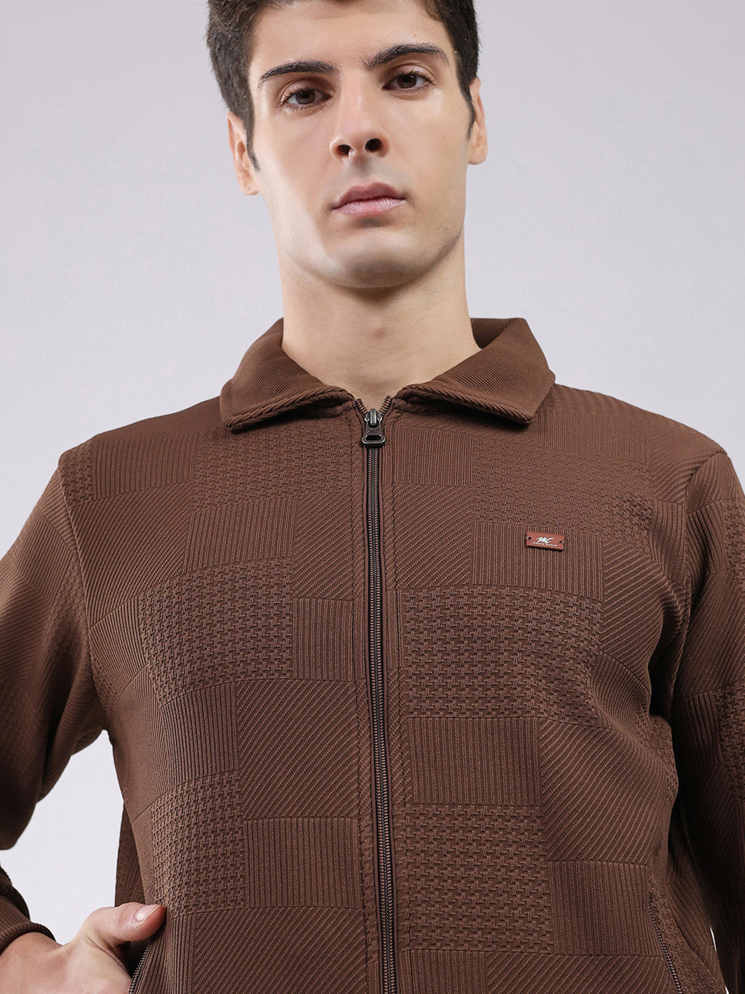 Men Brown Ultra-Warm Self-Design Sweatshirt (Anti-Pilling Fabric)