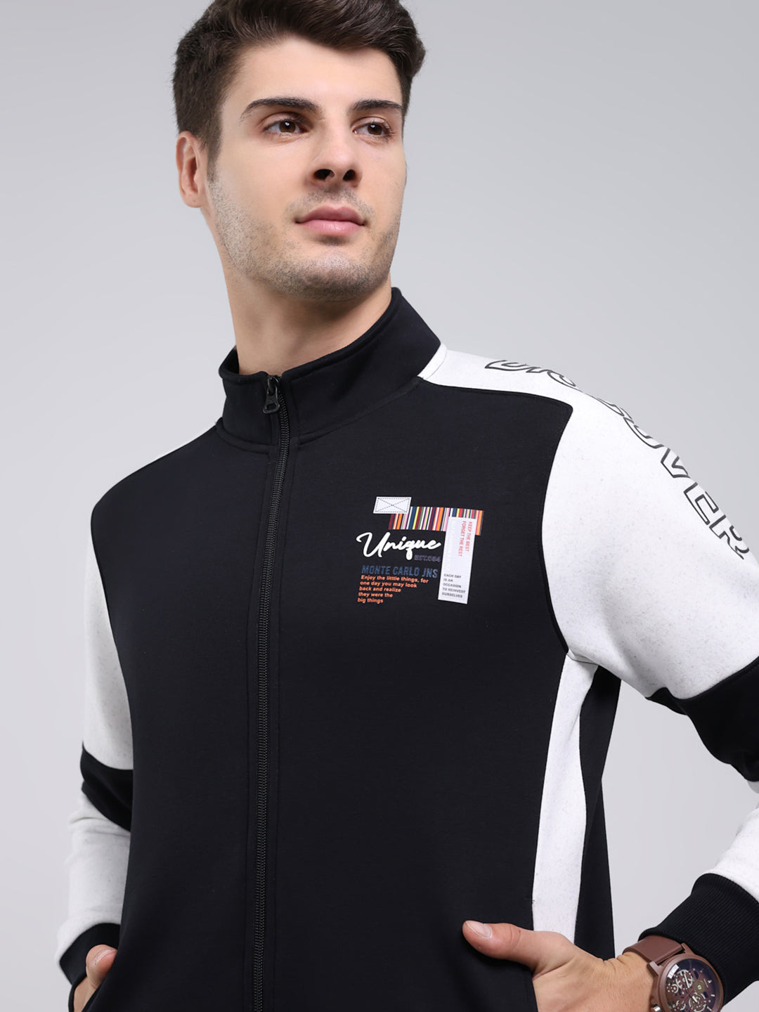 Men Black Solid Mock Neck Full Sleeve Sweatshirt