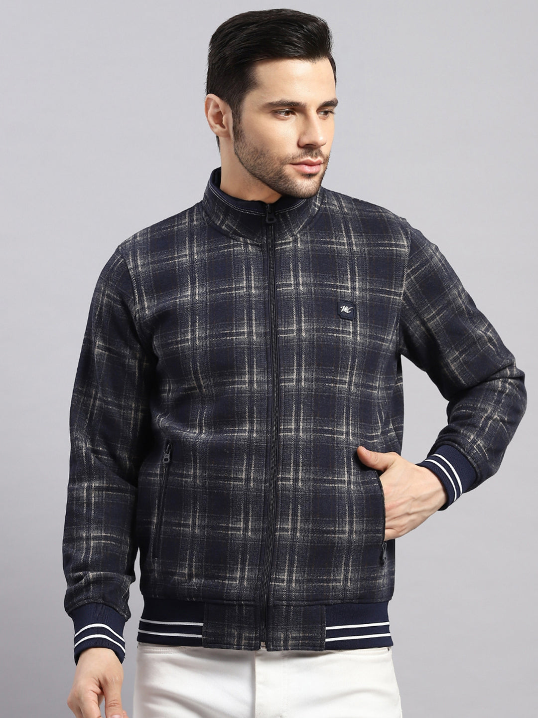 Men Black Self Design Ultra Warm Collar Sweatshirt - Anti-Pilling Fabric