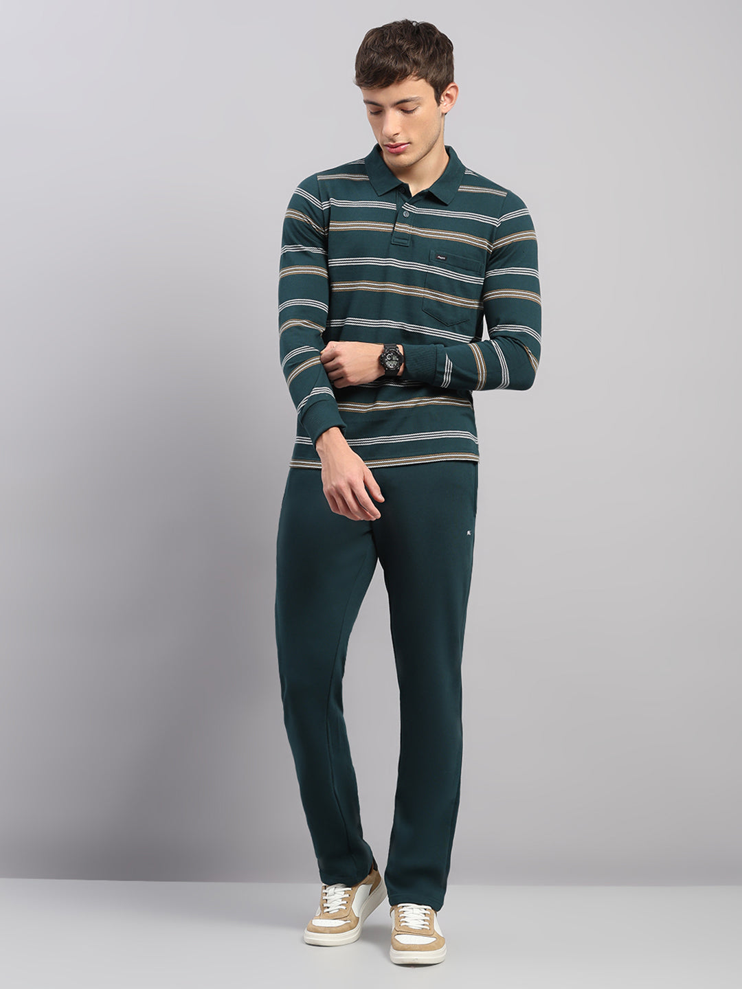 Men Green Stripe Collar Full Sleeve Winter Tracksuit