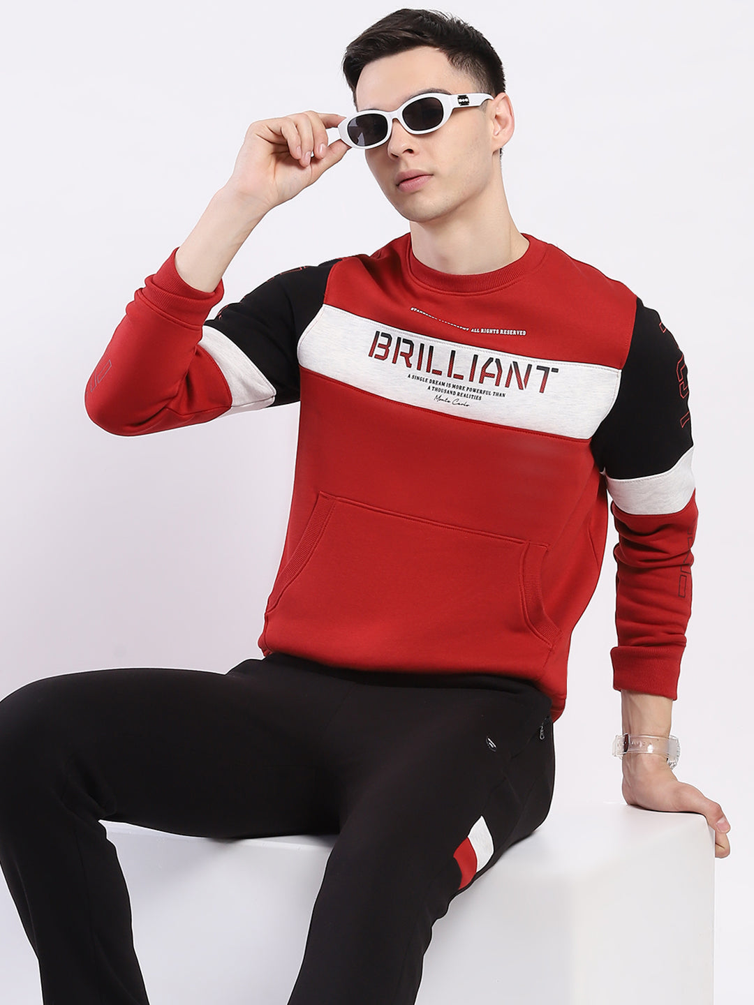 Men Maroon & Black Solid Round Neck Full Sleeve Winter Tracksuit