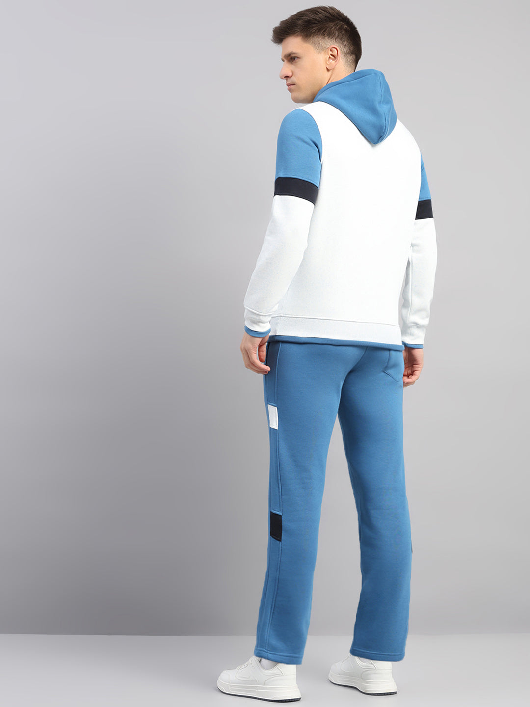 Men Blue Solid Collar Full Sleeve Winter Tracksuit