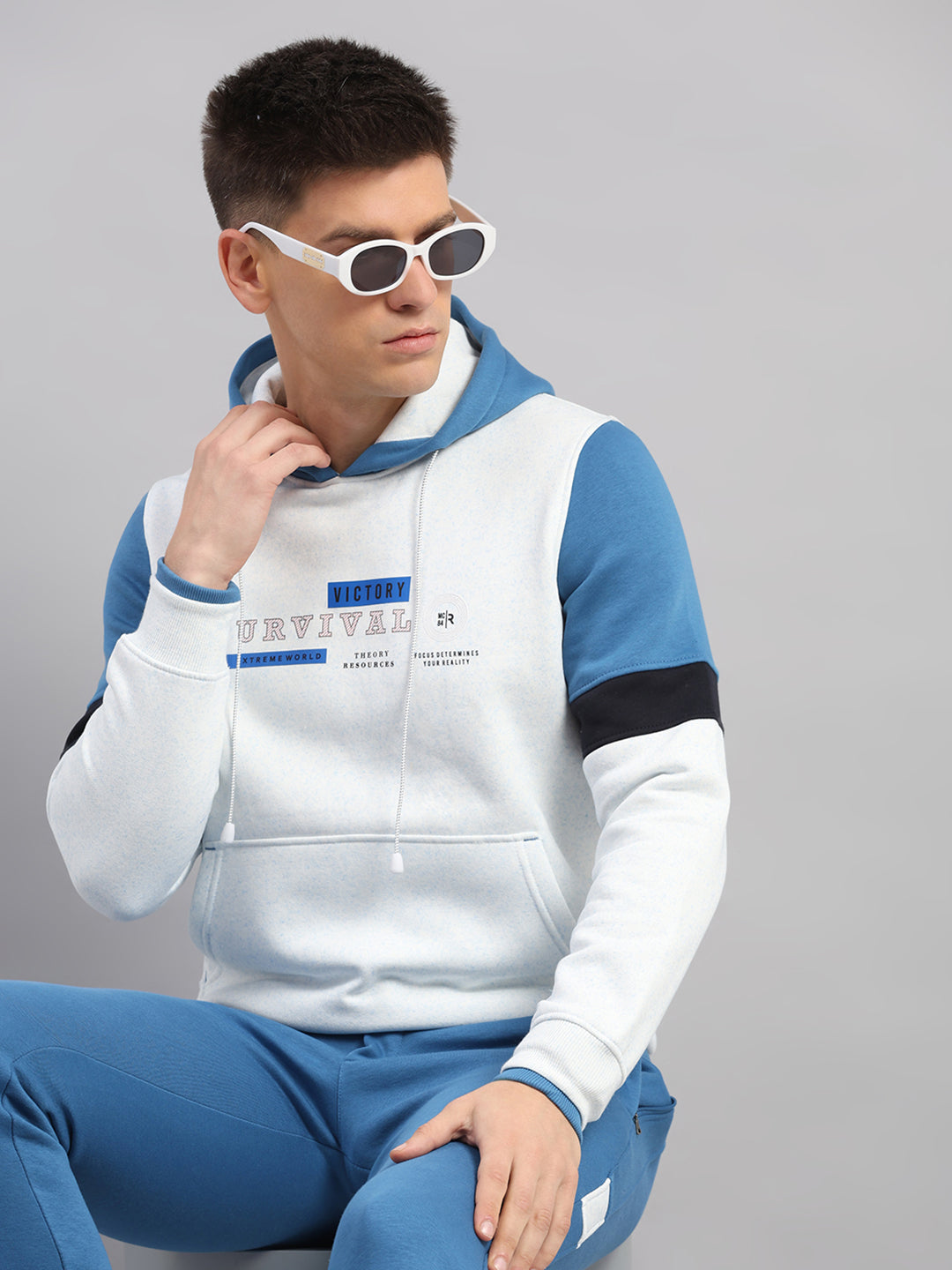 Men Blue Solid Collar Full Sleeve Winter Tracksuit