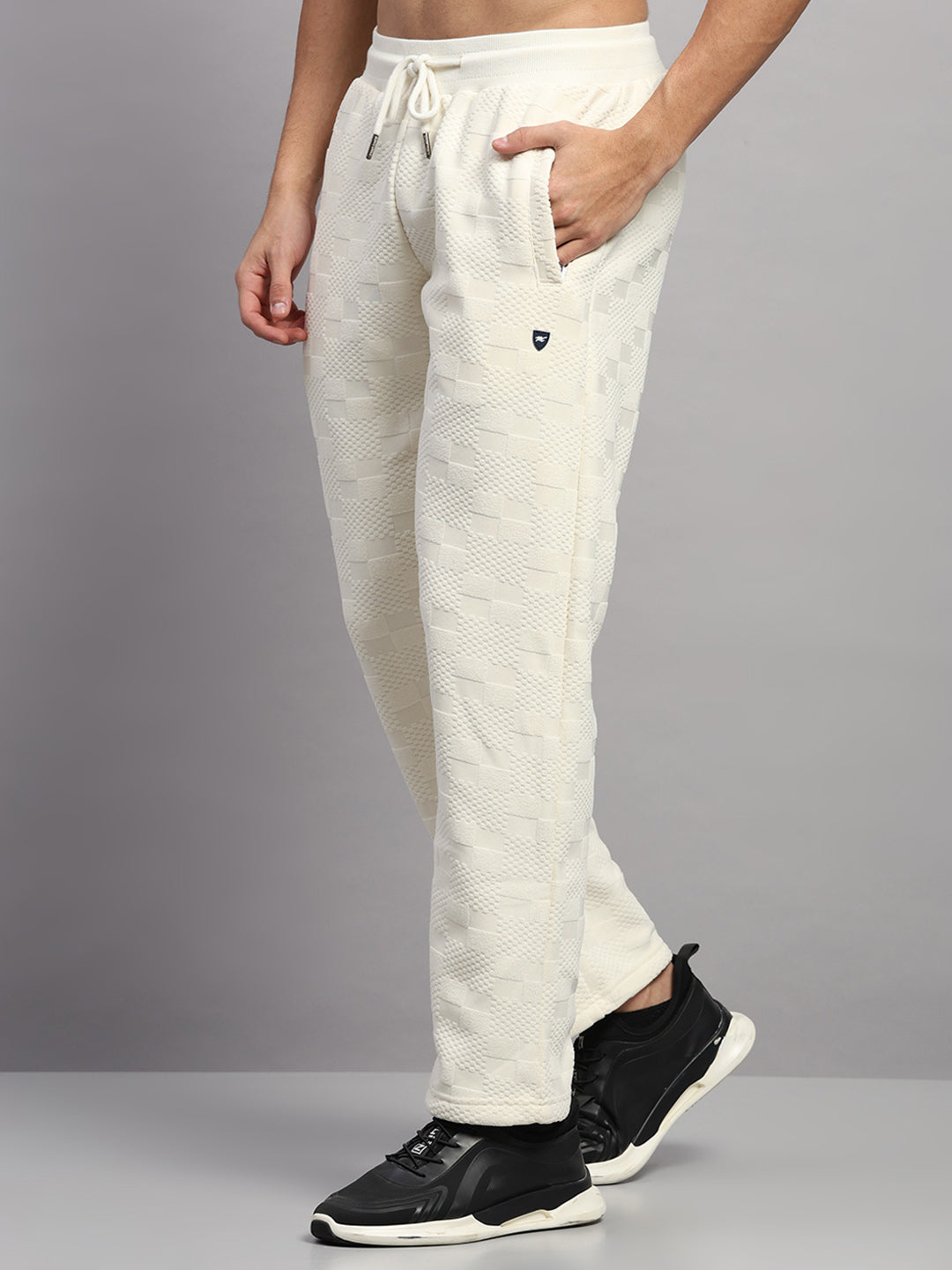 Men Off White Jaquard Collar Full Sleeve Winter Tracksuit