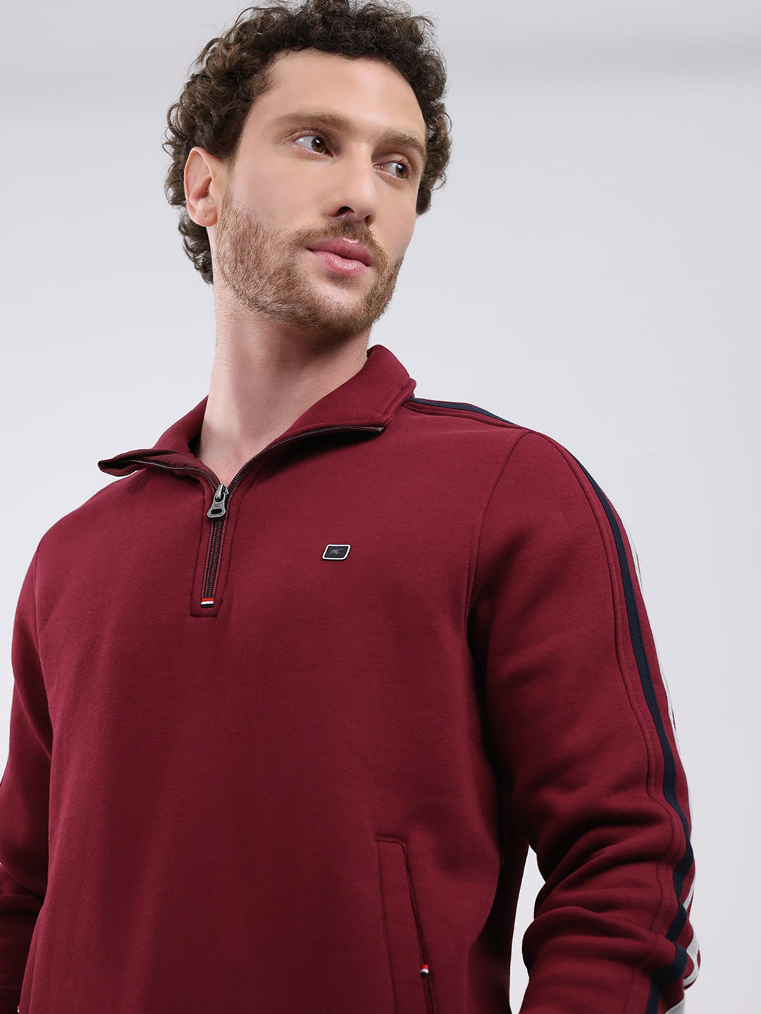 Men Maroon Solid Collar Full Sleeve Winter Tracksuit