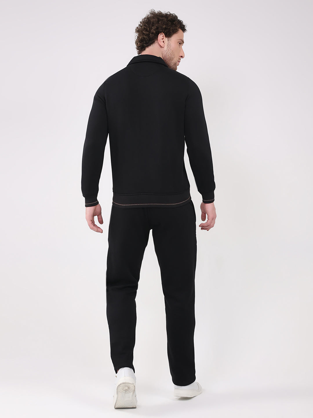 Men Black Solid Collar Full Sleeve Winter Tracksuit