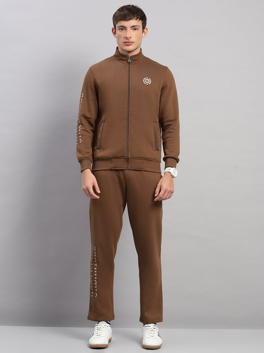 Men Brown Solid Collar Full Sleeve Winter Tracksuit