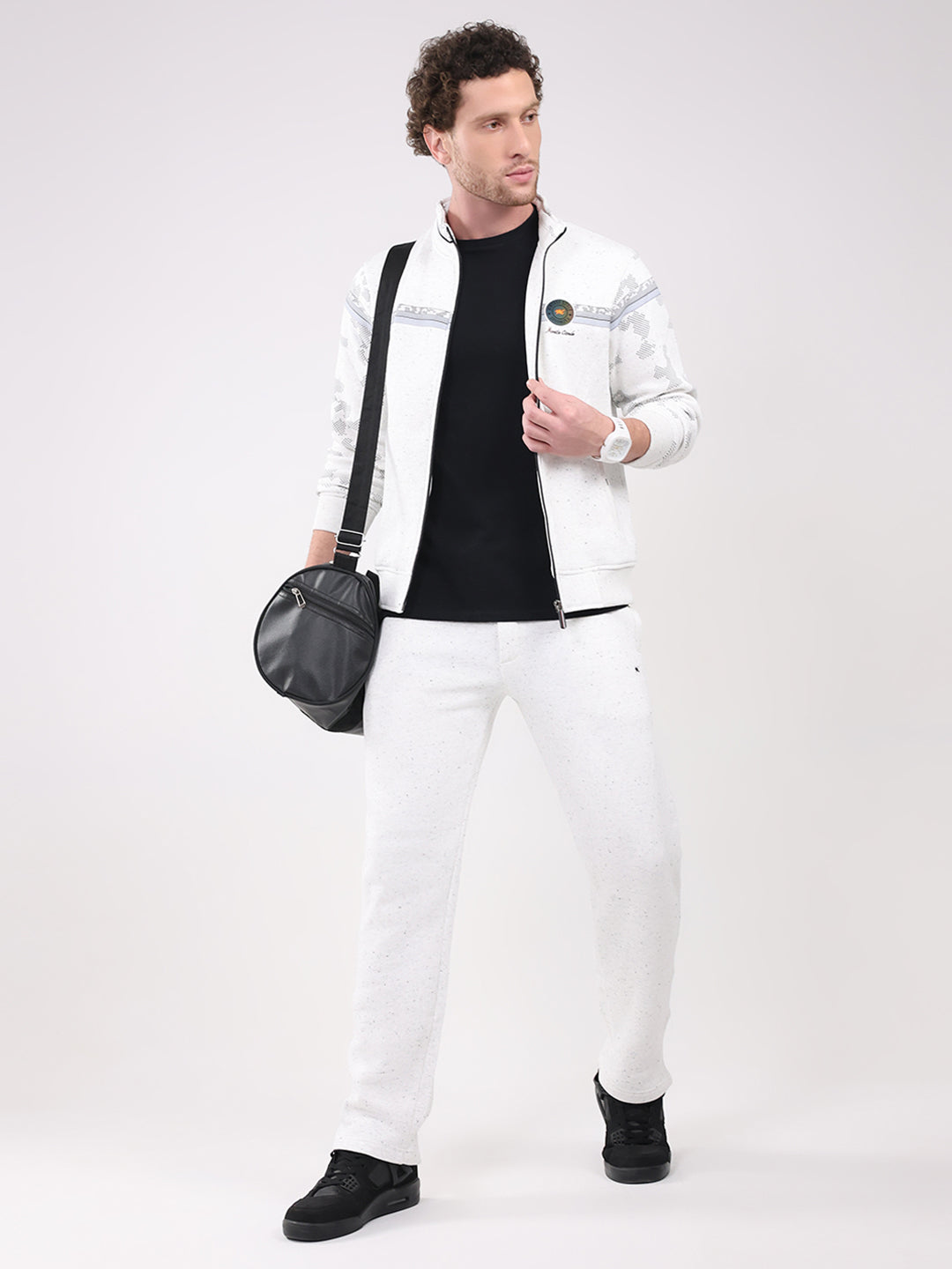 Men Off White Solid Collar Full Sleeve Winter Tracksuit