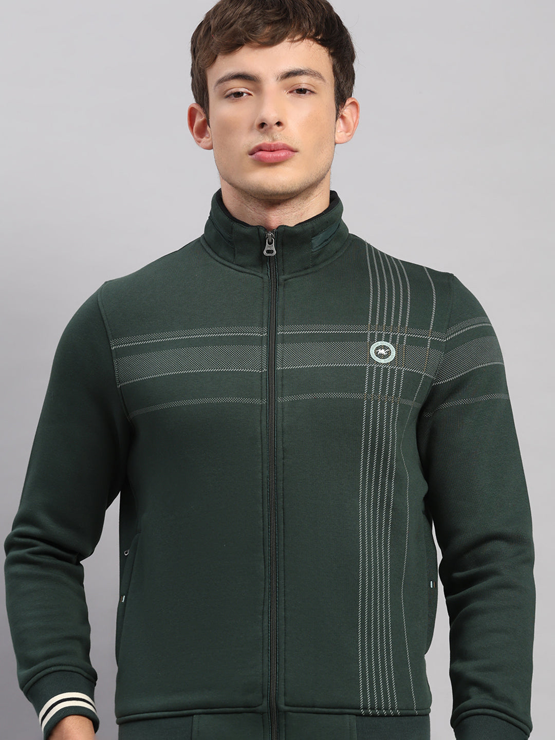 Men Green Solid Collar Full Sleeve Winter Tracksuit