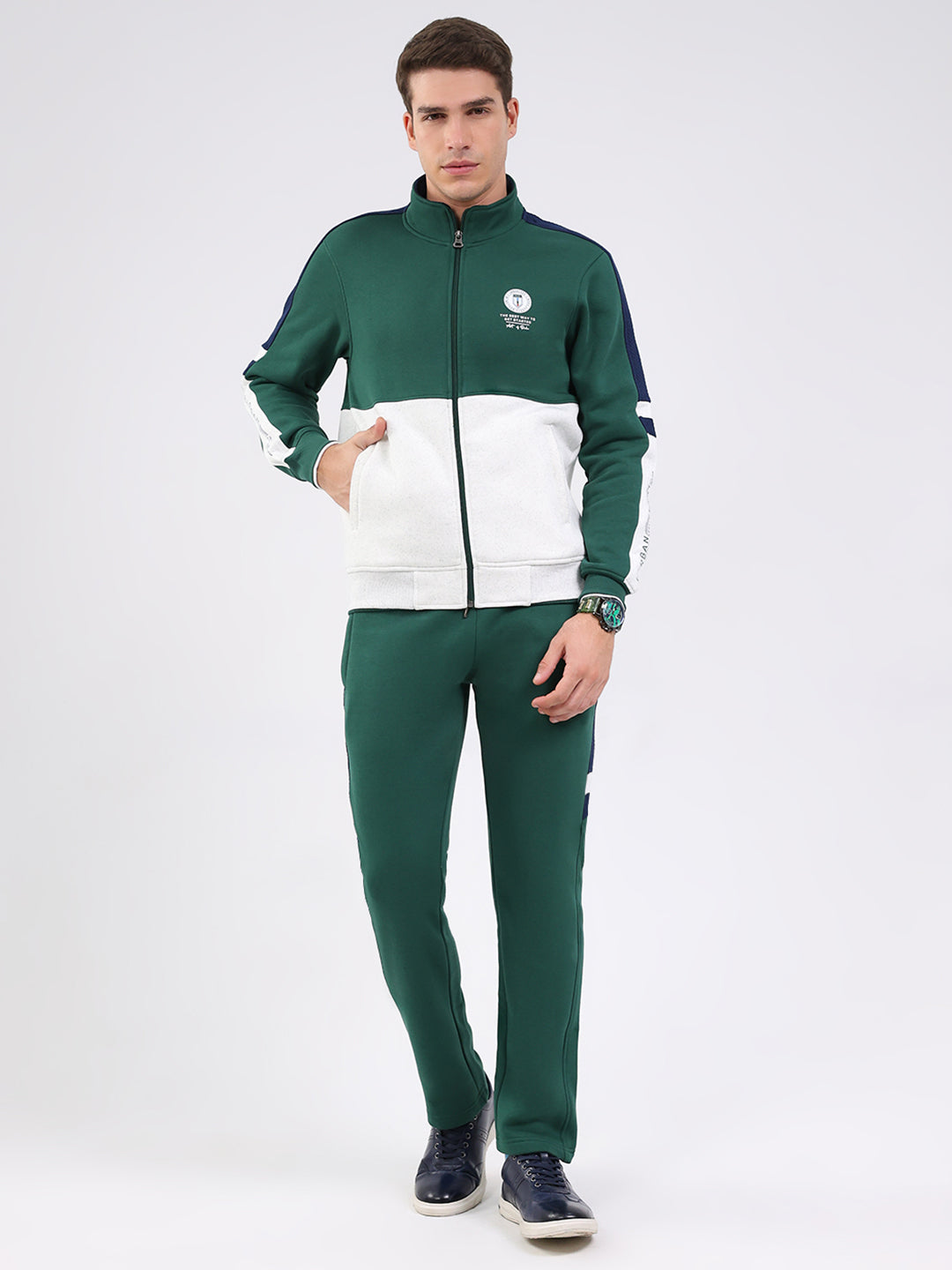 Men Green Solid Mock Neck Full Sleeve Winter Tracksuit
