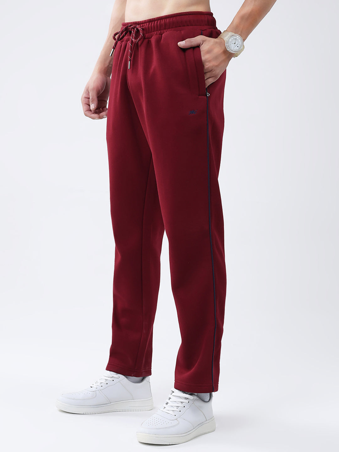 Men Maroon Solid Mock Neck Full Sleeve Winter Tracksuit