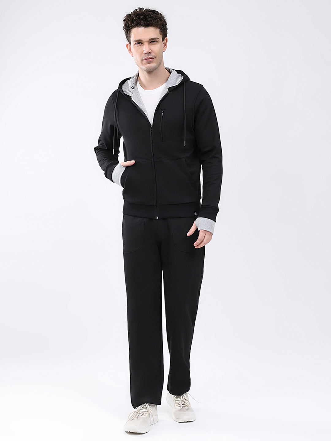 Men Black Solid Hooded Full Sleeve Winter Tracksuit
