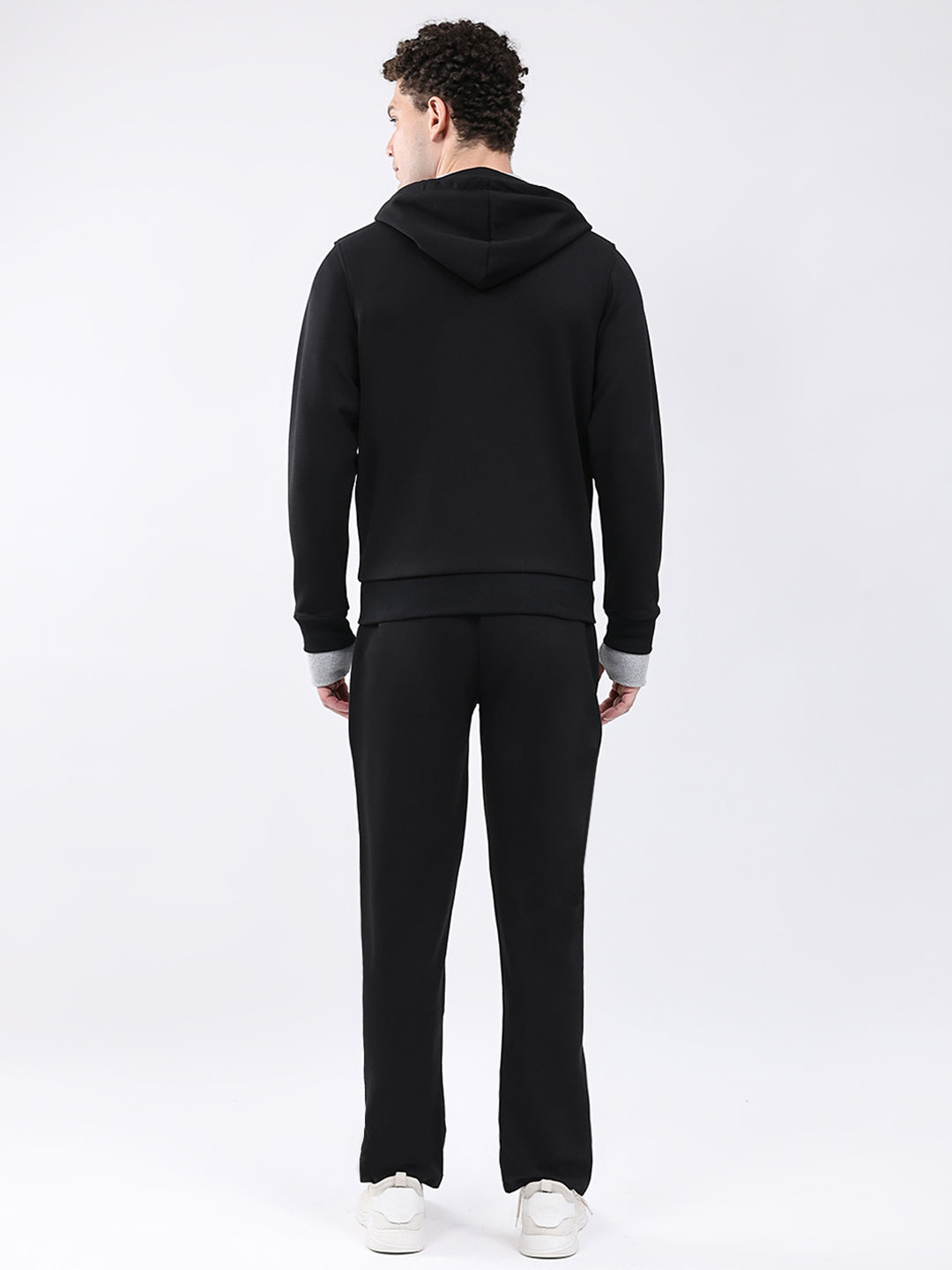 Men Black Solid Hooded Full Sleeve Winter Tracksuit