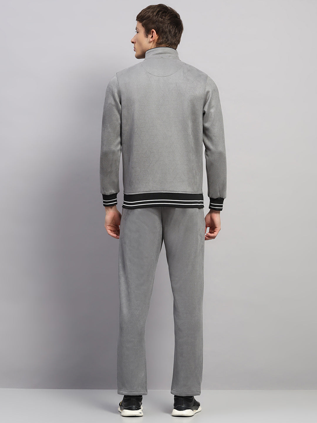 Men Grey Solid Collar Full Sleeve Winter Tracksuit