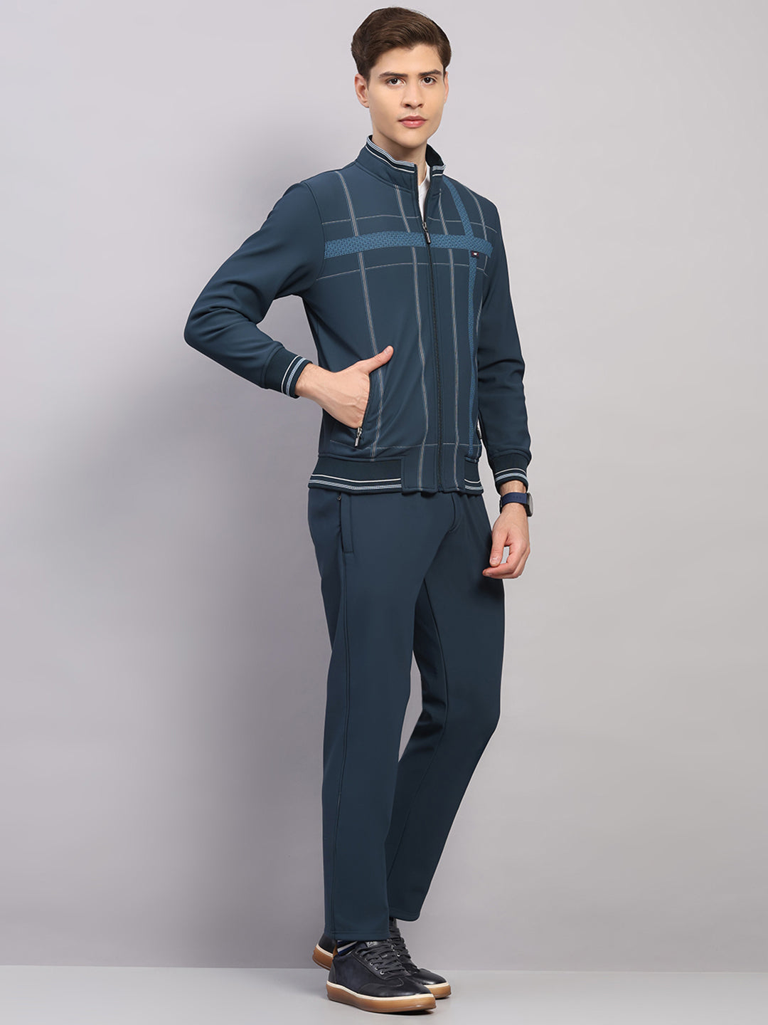 Men Teal Blue Solid Collar Full Sleeve Winter Tracksuit