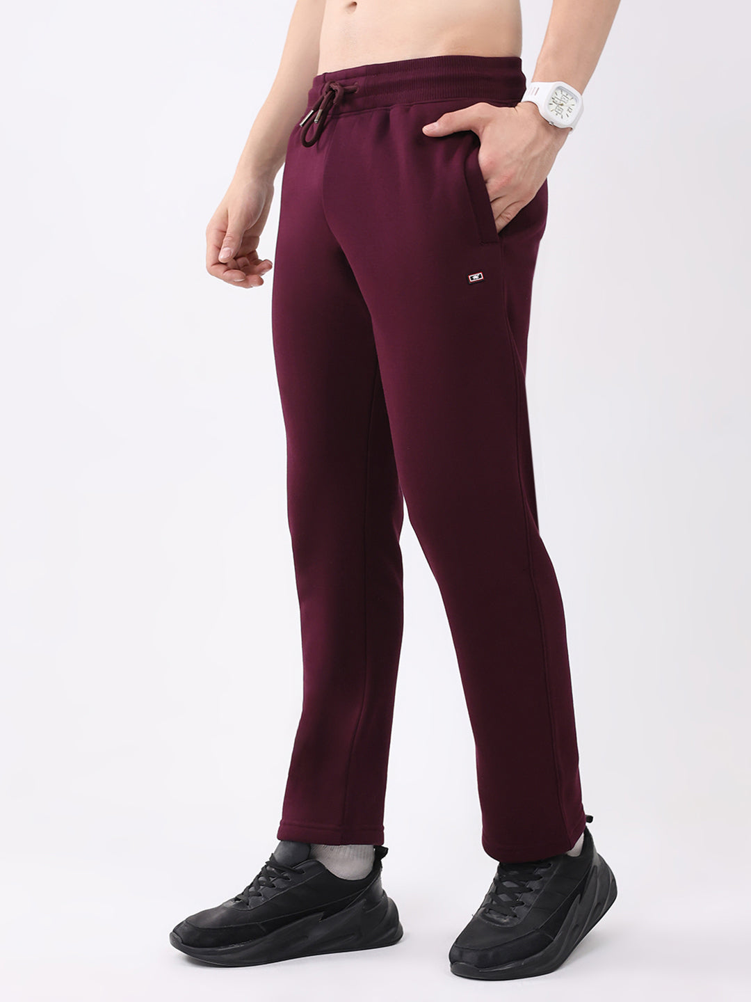 Men Maroon Solid Regular Fit Winter Lower