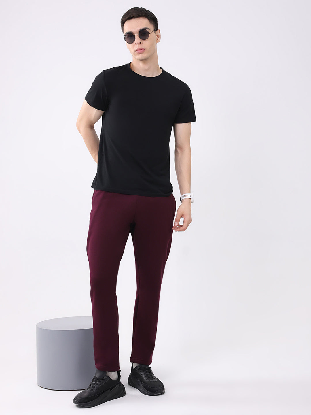 Men Maroon Solid Regular Fit Winter Lower
