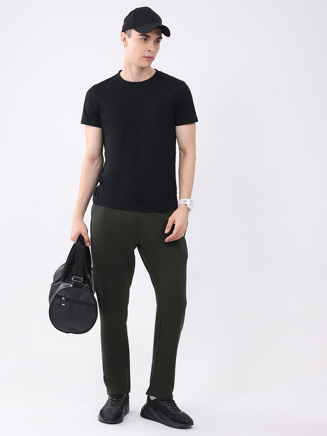 Men Olive Solid Regular Fit Winter Lower