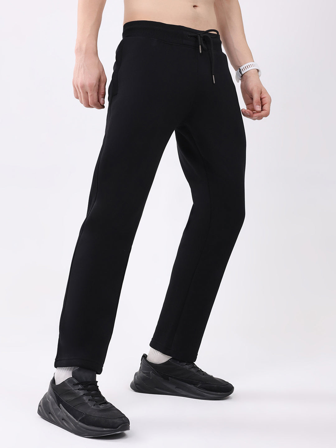 Men Black Solid Regular Fit Winter Lower