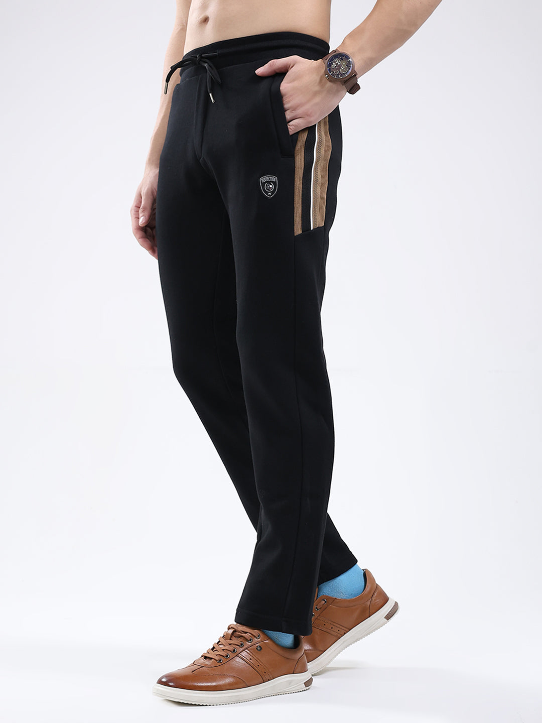 Men Black Solid Regular Fit Winter Lower