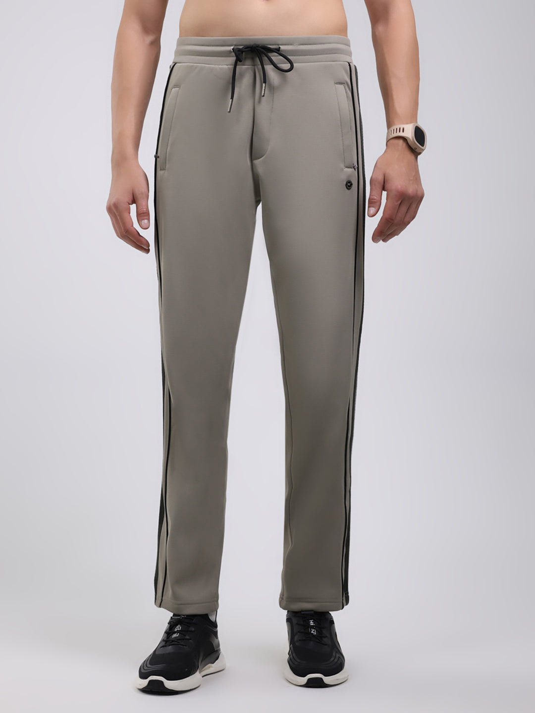 Men Green Solid Regular Fit Winter Lower