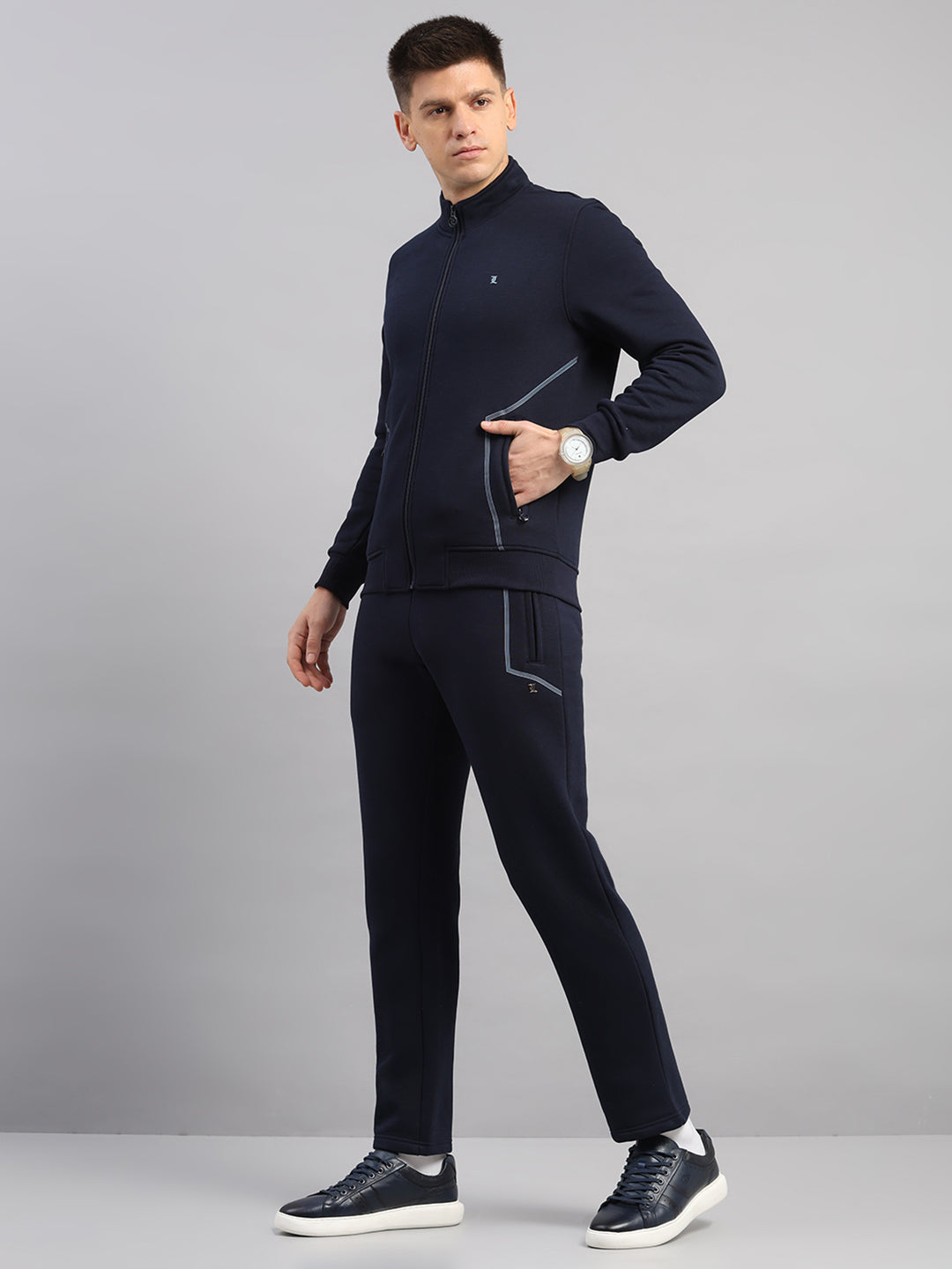 Luxuria Men Navy Blue Solid Collar Full Sleeve Winter Tracksuit