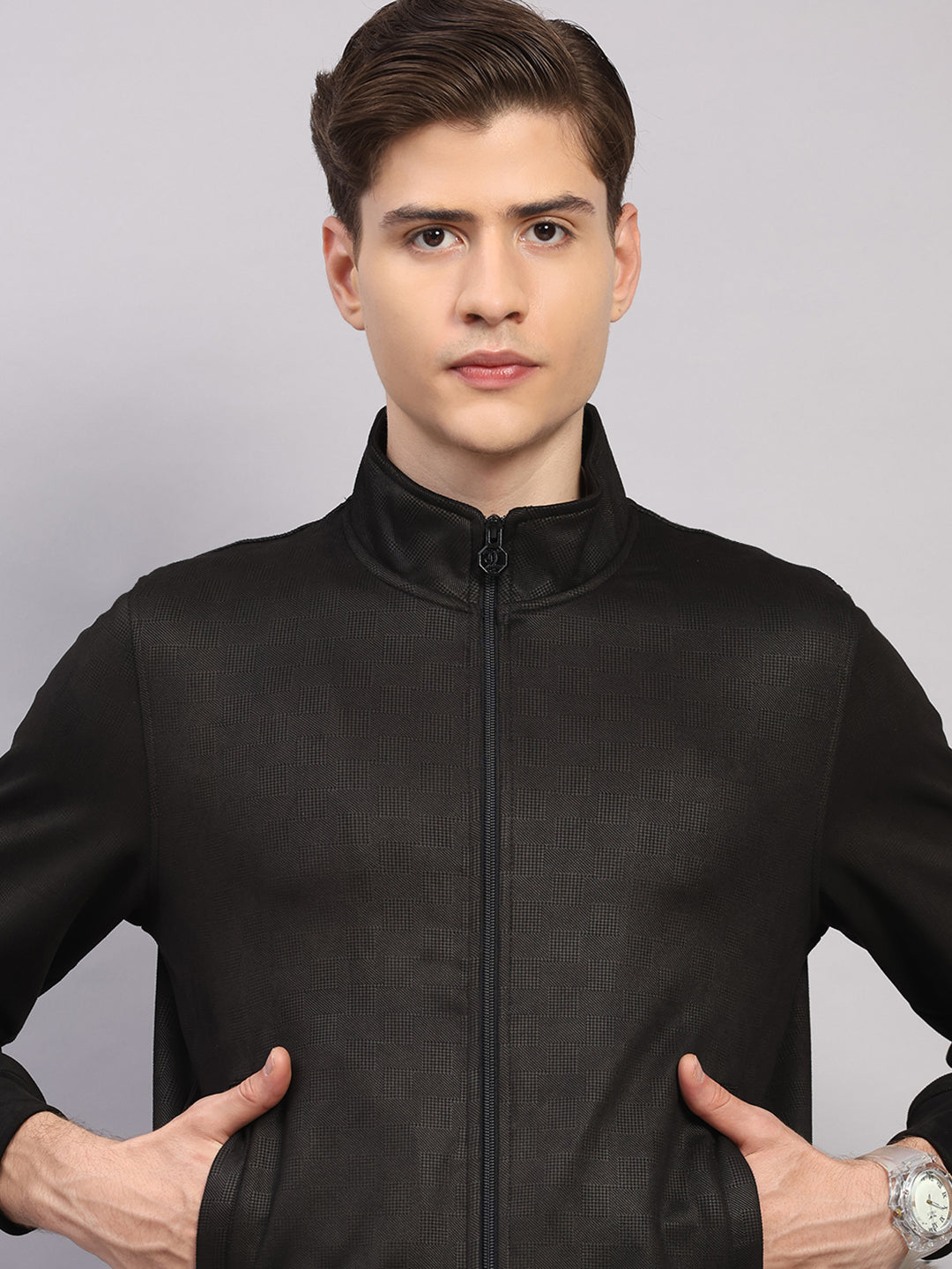 Luxuria Men Black Solid Collar Full Sleeve Winter Tracksuit