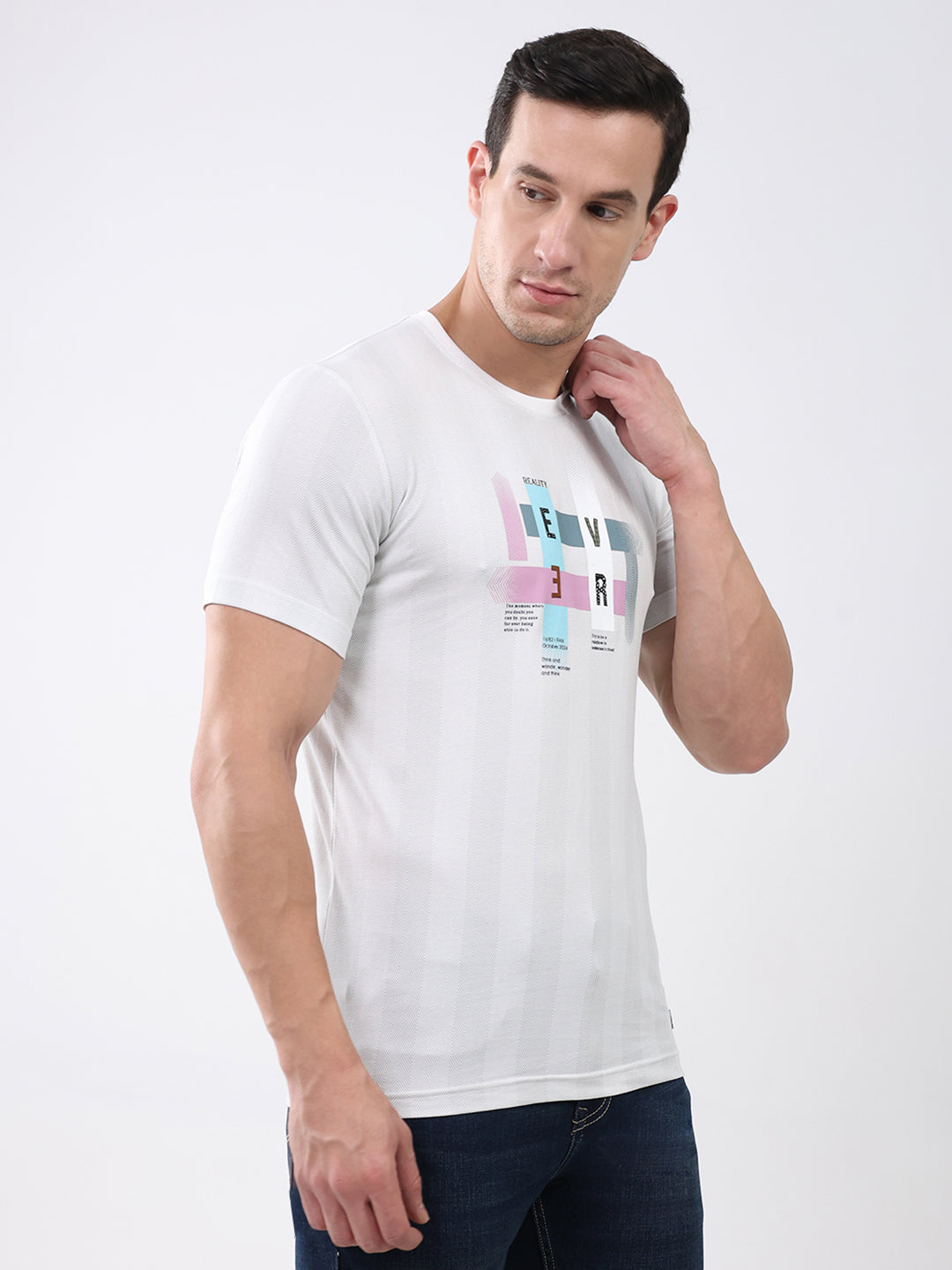 Men White Printed Round Neck Half Sleeve T-Shirt