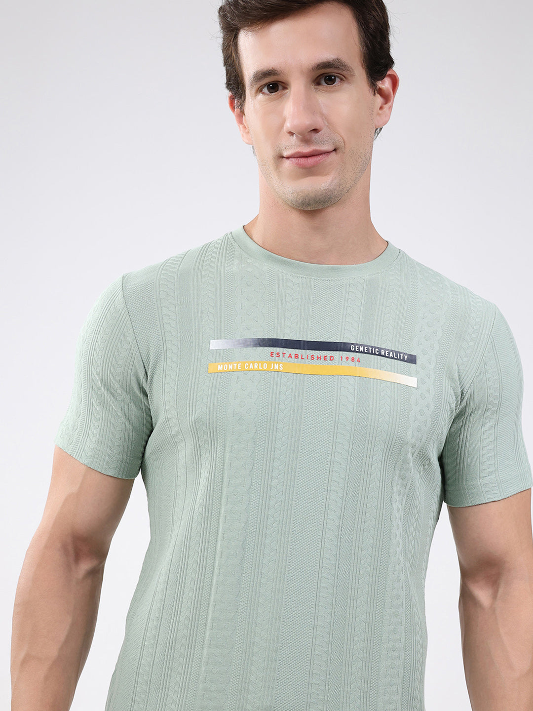 Men Green Solid Round Neck Half Sleeve T-Shirt