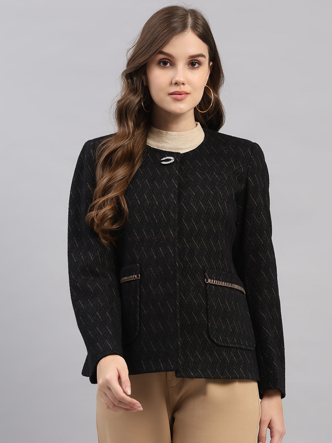 Women Black Self Design Collar Full Sleeve Coat