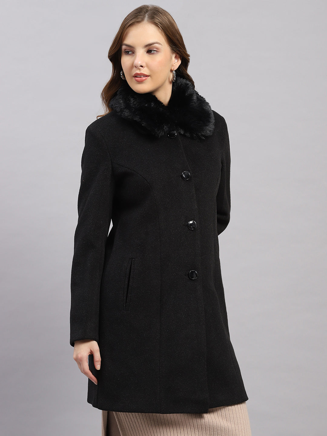 Women Black Solid Collar Full Sleeve Coat