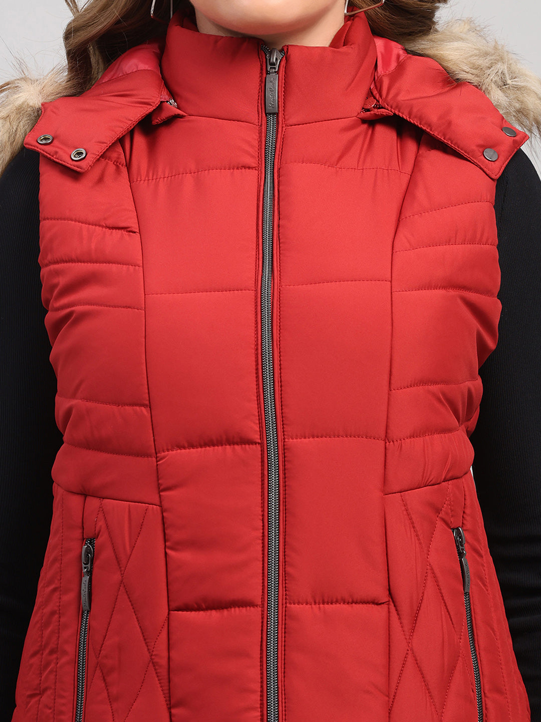 Women Red Solid Hooded Sleeveless Jacket