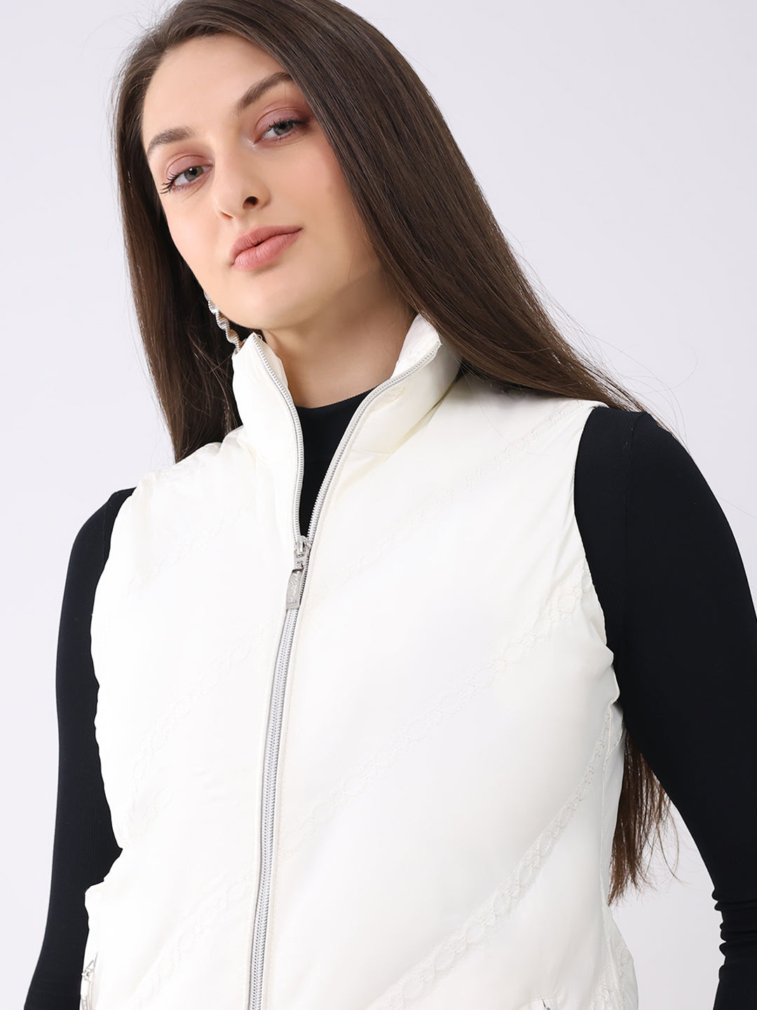 Women Off White Solid Collar Sleeveless Jacket