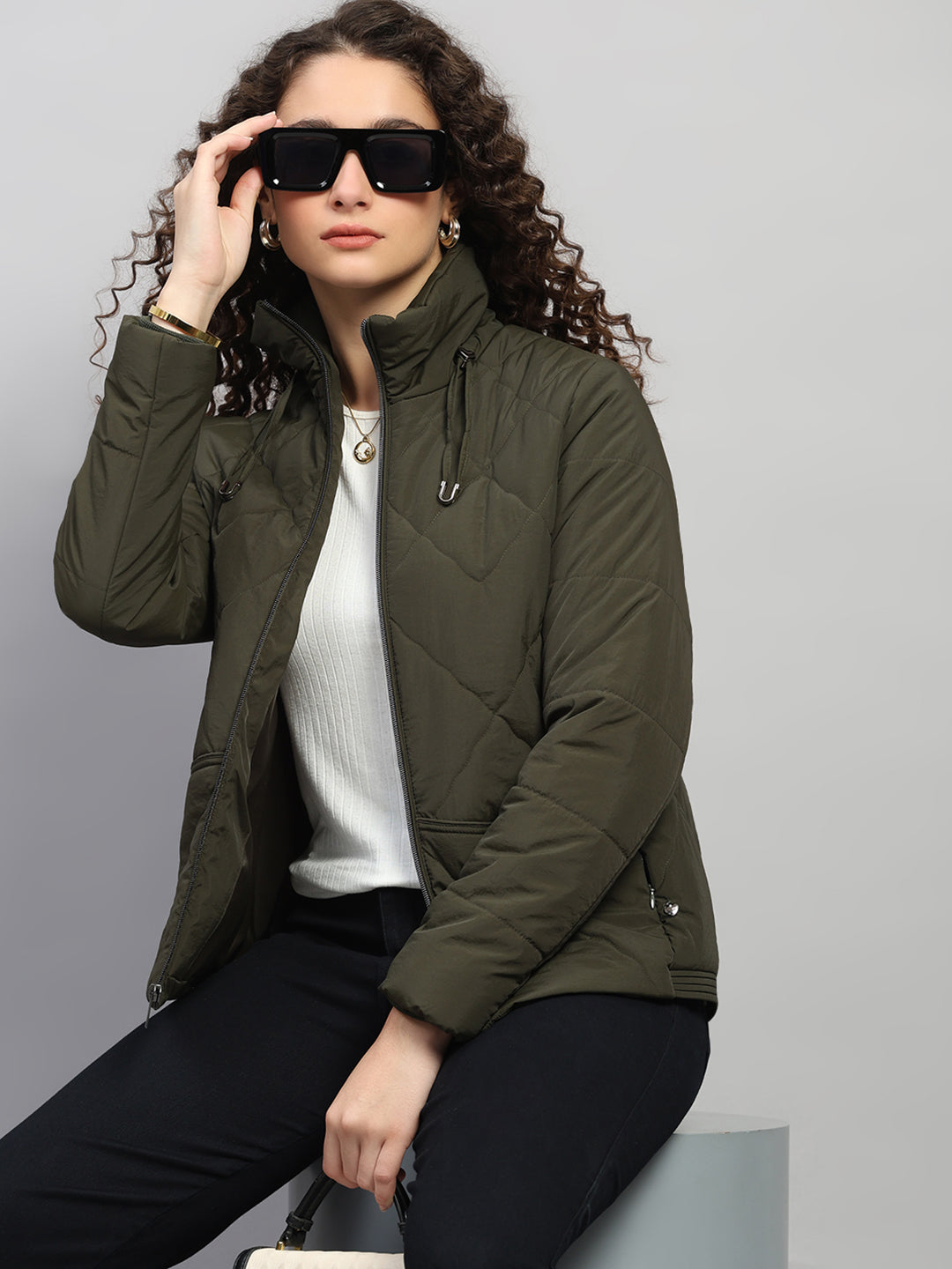 Women Olive Solid Collar Full Sleeve Jacket